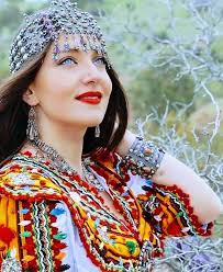 Parure Frontale En Argent Et Corail Berbere Afghan Fashion Stylish Girl Afghan Dresses