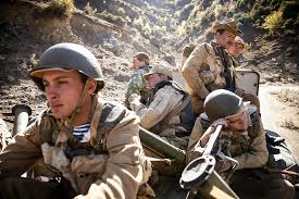 .vált felvételét, az afgán lányt, amely nyomán az afganisztáni háború mona lisájaként is emlegették őt. Testveriseg Itt Egy Jo Orosz Haborus Film Afganisztanrol