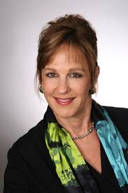 Long & Foster's Jamie Younger Selected as Sales Associate of the Year by  Richmond Association of Realtors