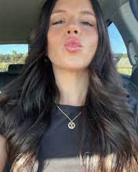 MELISSA HILL (@_melissaahill) • Instagram photos and videos