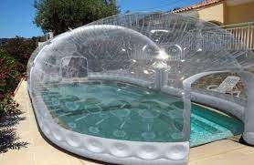 Ils utilisent le système de filtration de la piscine comme source d'énergie, se connectent à la prise balai ou dans le skimmer. L Abri De Piscine Gonflable Un Concept A Part Dans Le Monde Des Abris