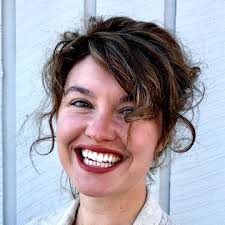 Heather Surprenant's Instagram, Twitter & Facebook