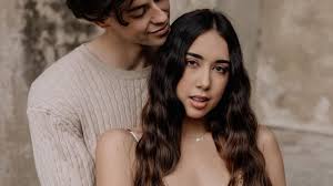 Maybe you would like to learn more about one of these? Two Photographers Shoot The Same Couple Ft Julia Trotti Youtube