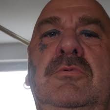 Respectfull comment for you 💝 I love your eyes, your smile, your face…  🥰🥰 You're absolutely amazing! But guess what? You NEVER reply! 🤨😞