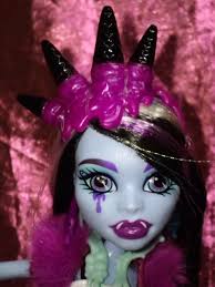 モンスター・ハイ えっこれでシリーズ完結スか!?お菓子な可笑しなモンスター。 Monster High Sweet Screams Abbey  Bominable.