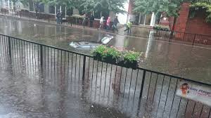 London, mayor sadiq khan tweeted, adding that all public transport services were affected and advising people to avoid walking or driving through flooded areas. Uk Floods Cause Travel Chaos As London Rivers Reach Record Levels Floodlist