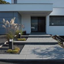 45 Best And Beautiful Balcony Design And Decor Ideas In 2020 Vorgarten Modern Hofeinfahrt Hauseingang Gestalten