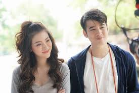 Inilah 10 Film Thailand Romantis Yang Membuat Penonton Semakin Baper 2020 Di 2020 Mario Maurer Film Komedi Romantis Film Romantis