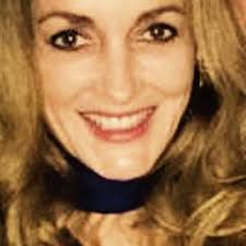 Danielle Day Damson Artist