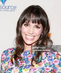 Aida Cook's Instagram, Twitter & Facebook