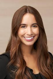 Elizabeth Rincon's Instagram, Twitter & Facebook