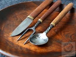 Forged Dinner Set Viking Cutlery Medieval Cutlery Rustic Cutlery Viking Kitchen Medieval Kitchen Dining Appliances Reenactment Larp In 2020 Viking Kitchen Forging Dinner Sets