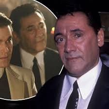 Frank Adonis's Instagram, Twitter & Facebook