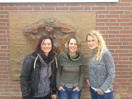 Die jugendbildungsstätte entwickelt unter anderem angebote zur auseinandersetzung mit der geschichte. Demokratie Starken Rassismus Bekampfen Zu Besuch Beim Team Des Lidice Haus Susanne Wendland