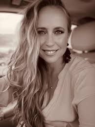 TheLovelyList // Dreamy draping in Tuscany. ✨ We immediately saved this  ceremony and reception setup to our moodboard. Swipe through for all of the  romance. Planning & Design: @morettievents @cetinale Spotted