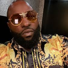 What are the transportation options from South Bend, IN to Elkhart, IN area?