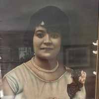 María Luisa Canela Lázaro (1900–1971) • FamilySearch