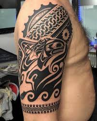 Polynesische Maori Tattoo Betekenis 120x Tattoo Inspiratie Maori Tattoo Tattoos Popular Tattoos