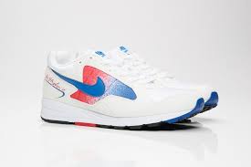 Latest Nike Air Skylon Ii Colorway Picks Up Some Red Blue Tones Sneakers Men Fashion Sneakers Nike