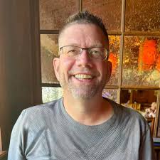 I was saddened to hear the passing of Mr. Wendt...I always enjoyed his  class. 🙏 R.I.P. Mr. Wendt