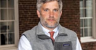 Drew Mcmullen's Instagram, Twitter & Facebook