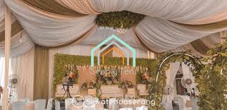 Jika anda memiliki ide untuk melangsungkan pesta pernikahan di malam hari dan dengan konsep yang sederhana maka anda bisa menggunakan tenda. 0878 7111 7993 Simply Tent Sewa Tenda Pesta Pernikahan Di Serang Daftar Harga Sewatendaserang Tenda Pernikahan Tempat Pernikahan Dekorasi Pernikahan