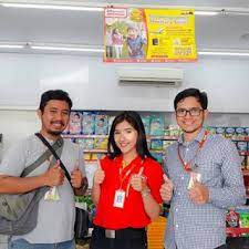 The country where the business was established back in 1989 by djoko susanto and today alfamart can be seen almost anywhere and became a known store thanks to reaching both the main cities and other provinces in the philippines. Daftar Gaji Karyawan Alfamart Terbaru Lengkap Buwoh Com