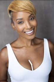 I am so sick and tired of Angelina and Shayla calling Amber names! Amber  married Anthony, not Shayla. Shayla tried to move in and thought being a  maid was enough to get