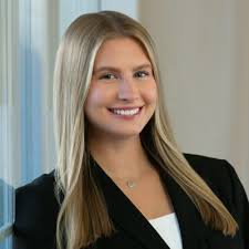 I'm thrilled to announce that I've graduated Magna Cum Laude with a  Bachelor's degree in Finance from the Smeal College of Business.