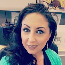 Dania L Nevarez (@dlnevarez12)