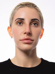 Singer song writer Summer Gill… Singer/Model: @summerstormgill #summergill  #visionbeyondthelens #bleachfilm #moodygrams #pursuitofportraits  #portraitpage #portraitmood #agameoftones #earth_portraits  #discoverportrait #artofvisuals #gramkilla ...