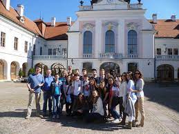 (3) der vertragsschluss erfolgt in den sprachen: Comenius Trip To Hungary Deutsch Franzosisches Gymnasium Saarbrucken