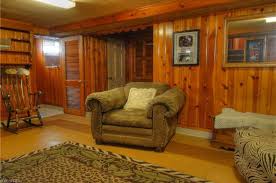 7472 Oval Dr Independence Oh 44131 Zillow Home Interior Home Decor