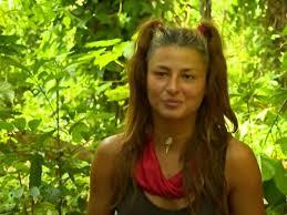 Η elena marin είναι παίκτρια του ρουμάνικου survivor και όπως έχει ανακοινώσει ο γιώργος λιανός η elena marin είναι απο τις πιο αγαπητές παίκτριες στο ρουμάνικο survivor και σε αυτό έχει παίξει. Elena Marin È›inta AmeninÈ›Äƒrilor La Survivor Romania Te Iau De Cozile Alea