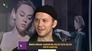Öner erkan, 1980 yılında i̇zmir'de doğmuştur. Oner Erkan Cukur Dizisinde Selim In Basinin Dertte Olusuyla Ilgili Neler Soyledi Youtube