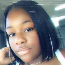 Aliza Barrera's Instagram, Twitter & Facebook