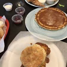 Party trays, custom cakes, and flowers are also on the menu. Angel Chicken Kitchen 258 Photos 294 Reviews Chicken Shop 7632 Campbell Rd Dallas Tx Restaurant Reviews Phone Number Menu