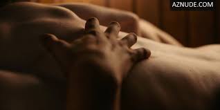 Lisa Vicari Breasts film in Dark - UPSKIRT.TV