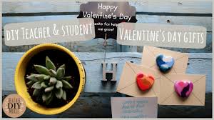 Jar of kisses and hugs; Diy Teacher And Student Valentine S Day Gifts Youtube