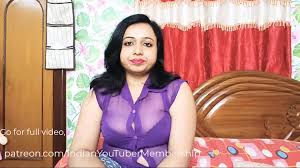 Indian hot youtuber big boob showing
