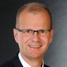 Ihre bank vor ort hilft ihnen gerne weiter. Ulrich Risse Prokurist Firmenkundenbetreuer Markische Bank Eg Xing