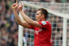 Artur sobiech (* 1990), polnischer fußballspieler jörg sobiech (* 1969), deutscher fußballspieler lasse sobiech (* 1991). Hannover 96 Ruckkehr Von Artur Sobiech Ein Thema