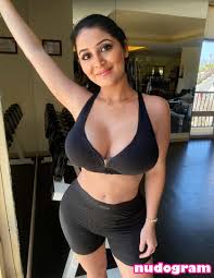 Damini Arora  daminiaroraa Гола изтичане OnlyFans снимка 50 - Nudogram  v2.1