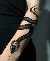 Veja as melhores opções de tatuagens de cobra para mulheres - Eu Total