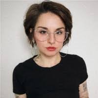 Jenna Cagle's Instagram, Twitter & Facebook