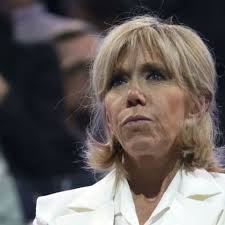 Maybe you would like to learn more about one of these? Brigitte Macron A Souffert Des Caricatures Des Humoristes Gala