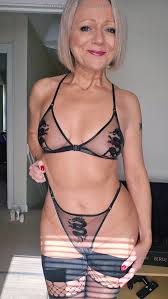 Carryonlady - Best adult videos and photos