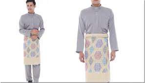 Tourists buy baju kurung and baju melayu at jalan tuanku abdul rahman (jalan tar/tar market), jalan masjid india in kuala. The Classic Baju Melayu Cekak Musang For Men S Raya 2018