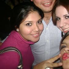 Liz Cossio (@LizCossio)