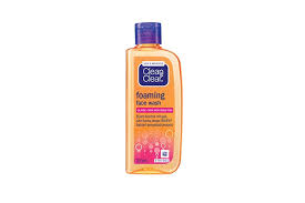 Dengan busa lembutnya, clean & clear foaming face wash sangat efektif digunakan untuk membersihkan minyak dan kotoran secara menyeluruh tanpa membuat kulit wajah terasa kering sekaligus untuk cara menghilangkan komedo. 8 Produk Clean And Clear Untuk Wajah Berminyak Berjerawat Updated 2020 Bukareview